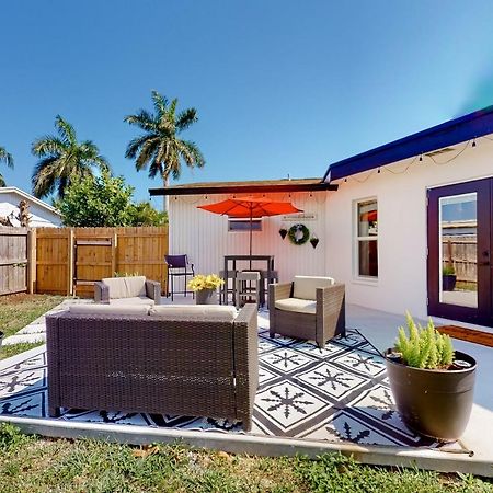 Palm Dreams Villa Greenacres City Екстериор снимка