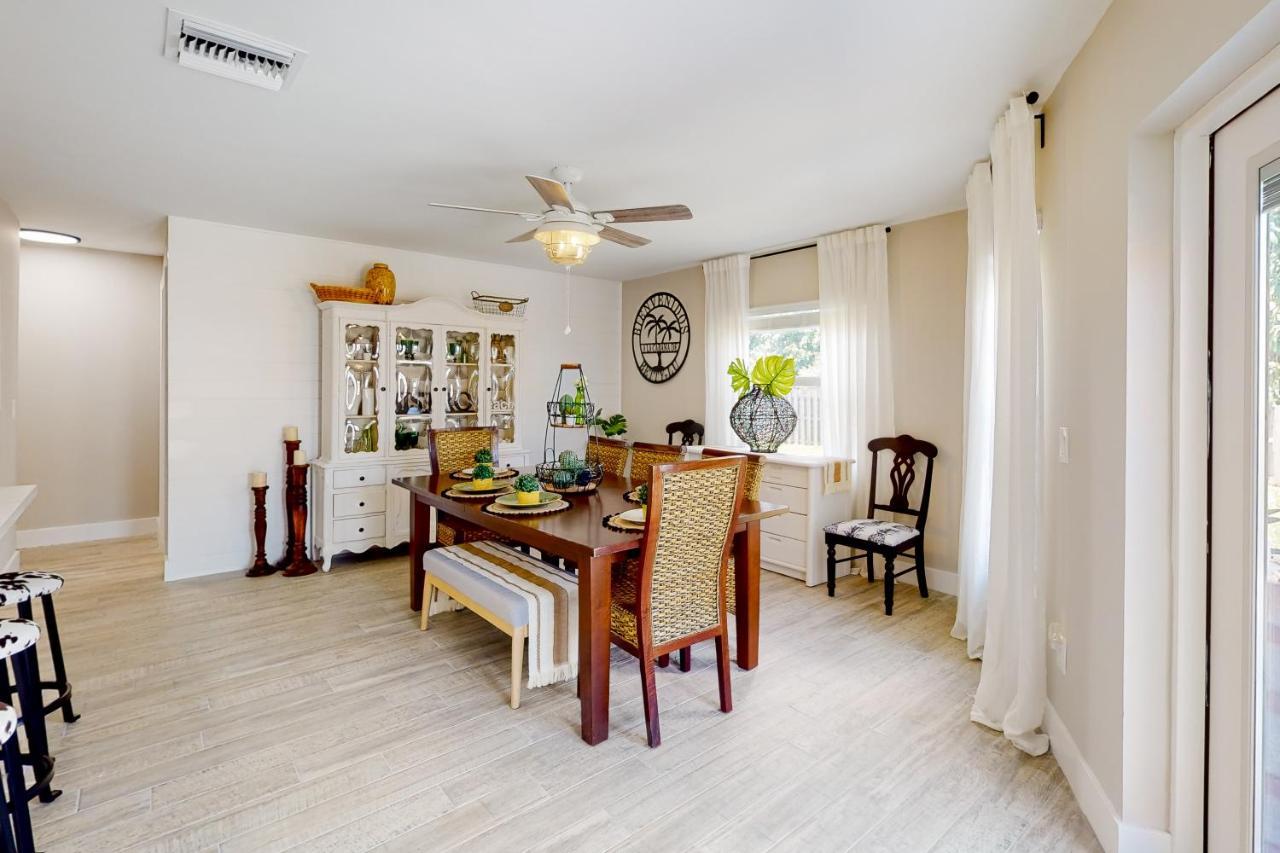 Palm Dreams Villa Greenacres City Екстериор снимка